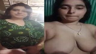 Horny indian lady naked big boobs fat pussy