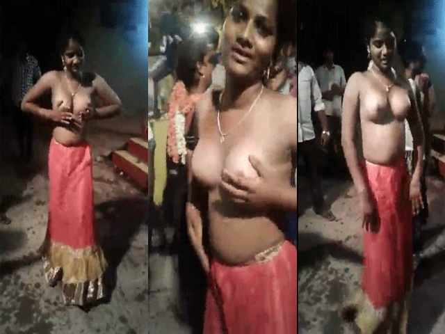Indian Girl Topless Dance Show South